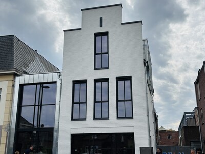 Foto bij nieuwsbericht: Slagerij Aarnoutse heropening!